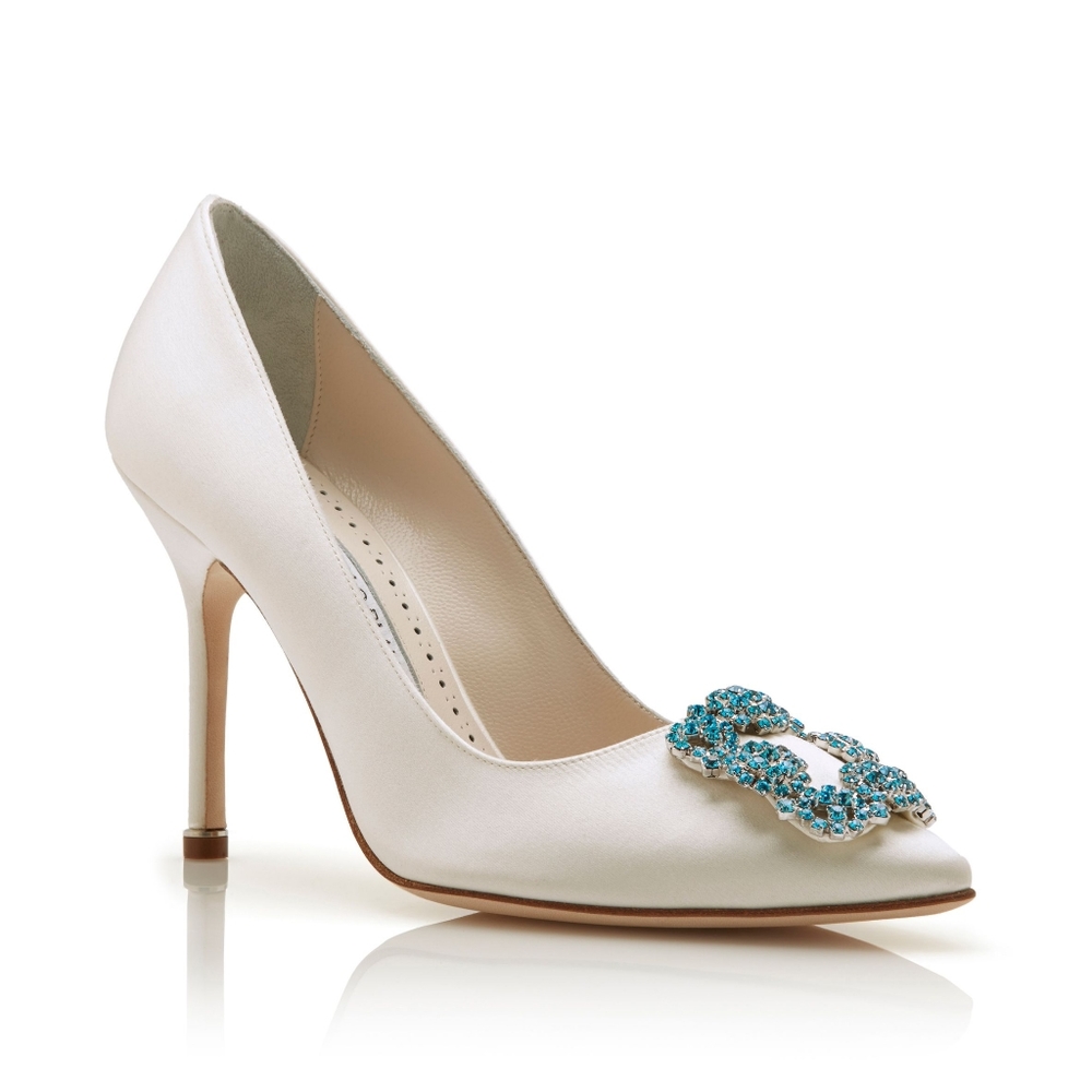 ManoloBlahik HANGISI BRIDE WHITE SATIN JEWEL BUCKLE size 39